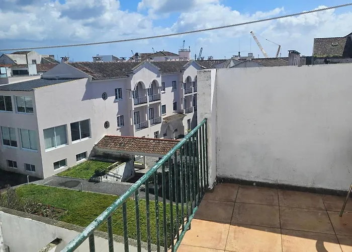 Sao Jose * Ponta Delgada