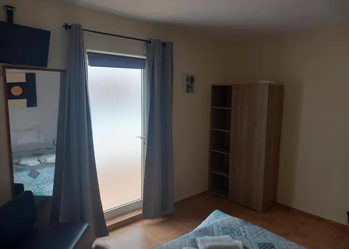 Sao Jose * Ponta Delgada